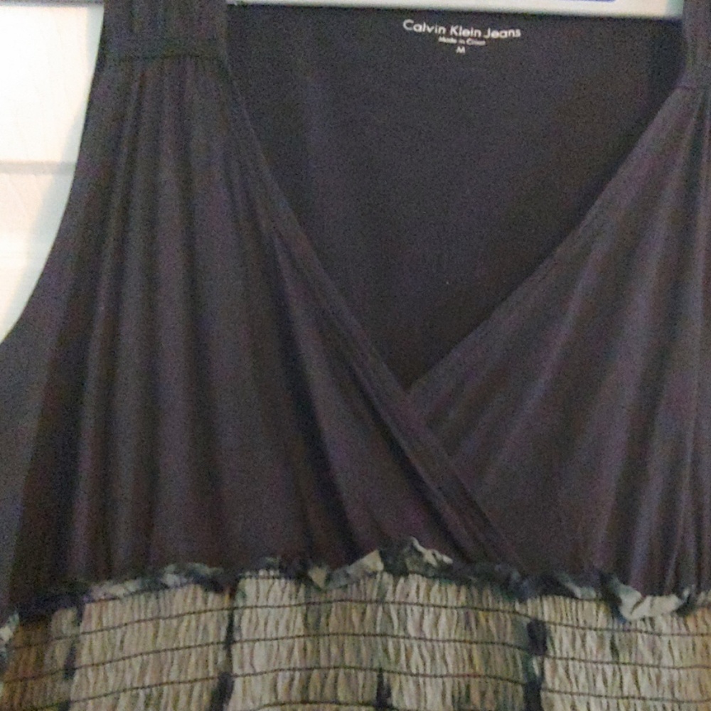 Dress - Picture 2 of 4